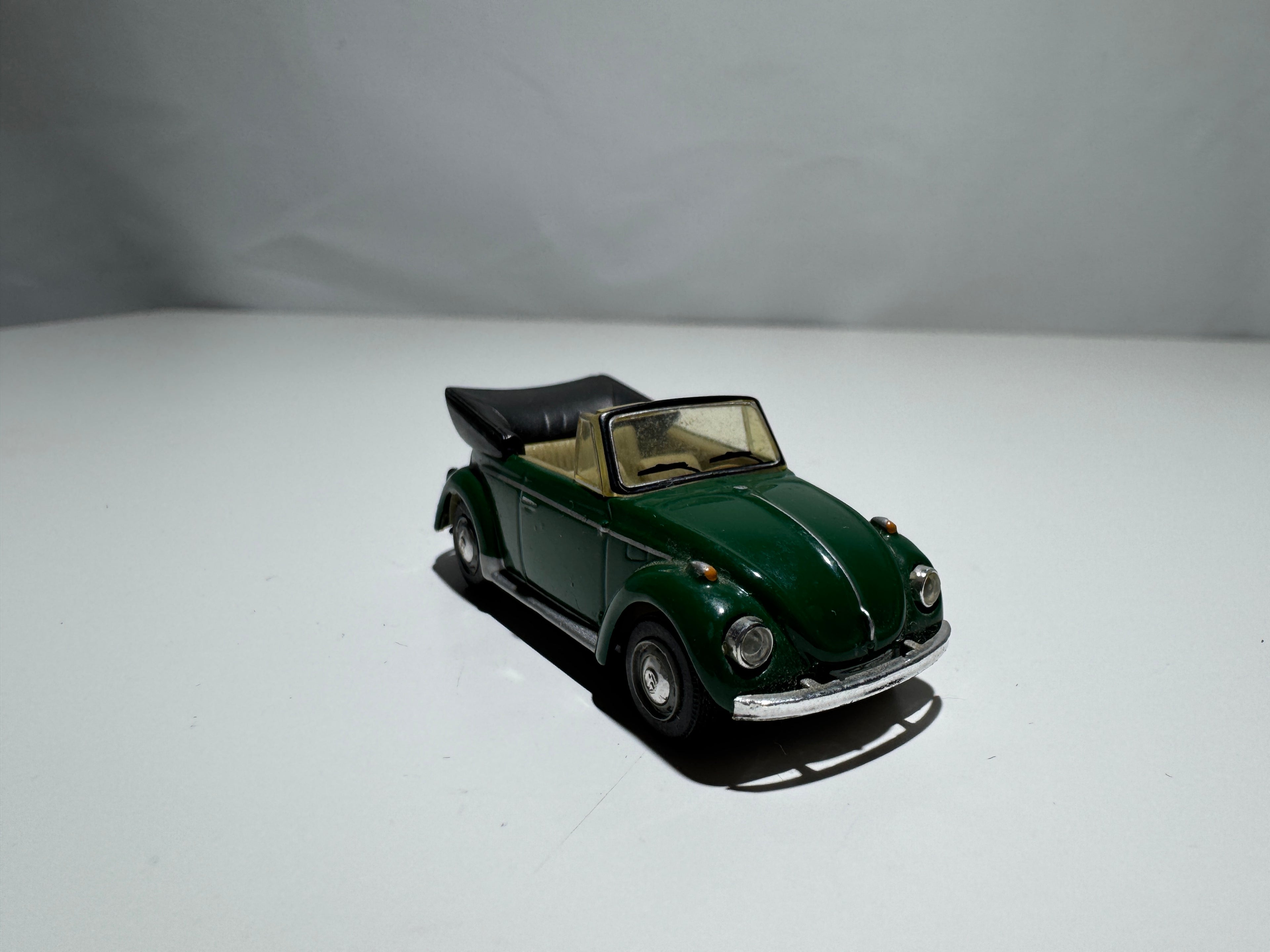 1:72 Schuco VW Volkswagen Käfer Cabrio 1961 Grün #310