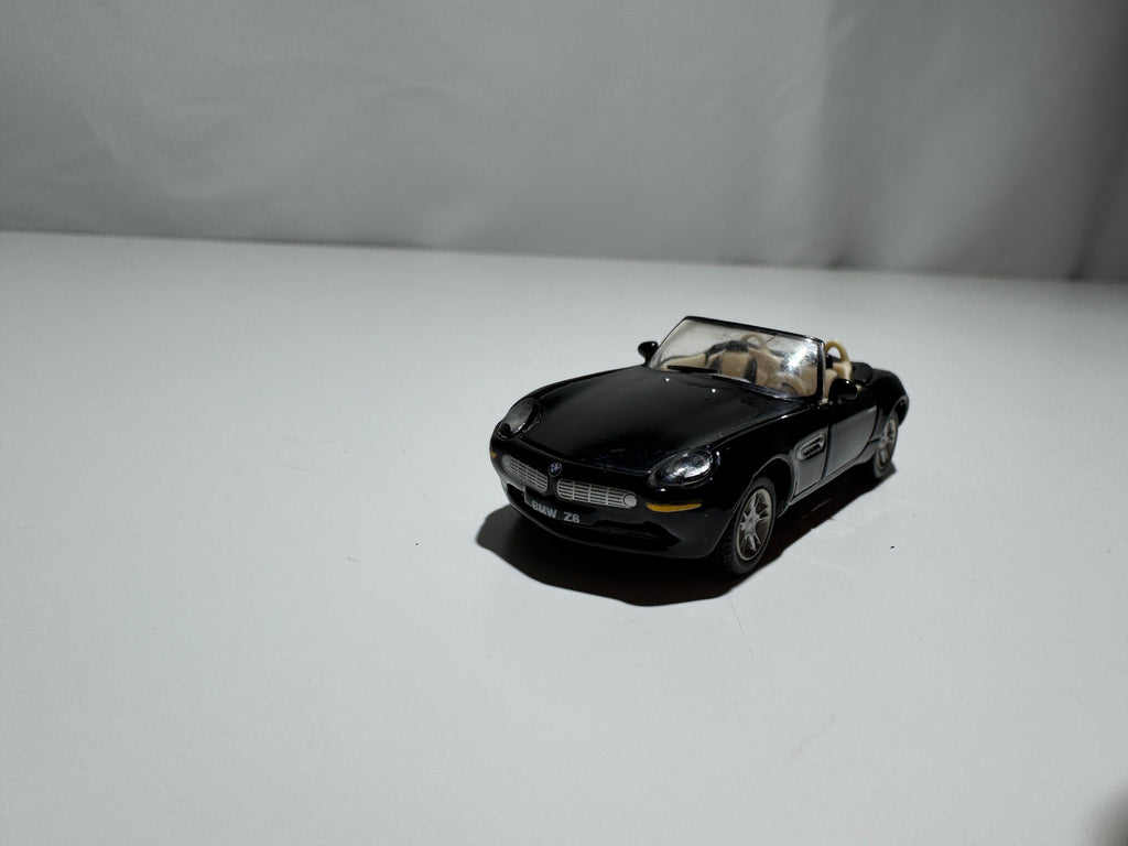 1:72 Hongwell BMW Z8 Schwarz #301