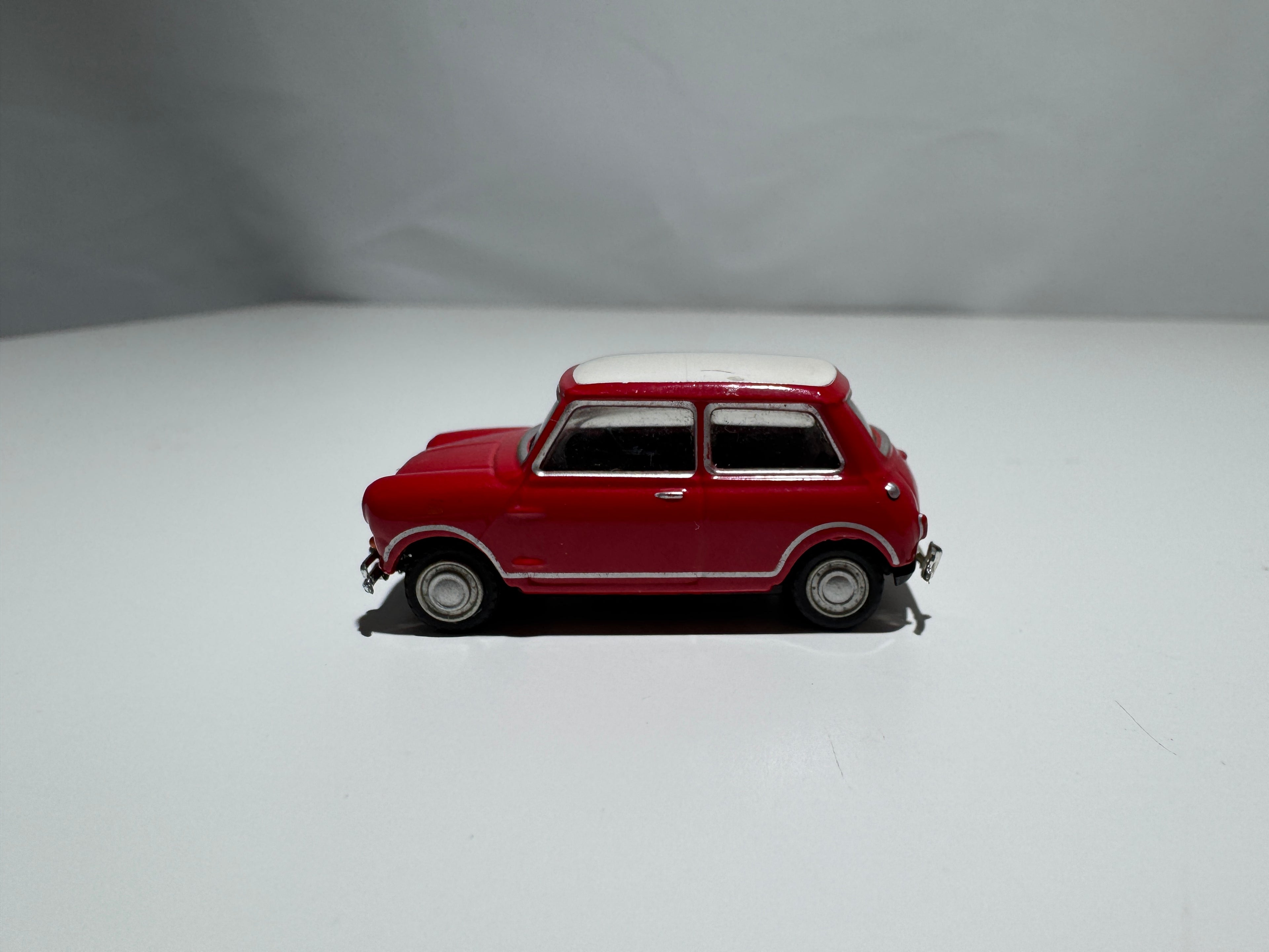 1:72 Hongwell Mini Cooper Rot-Weiß #302
