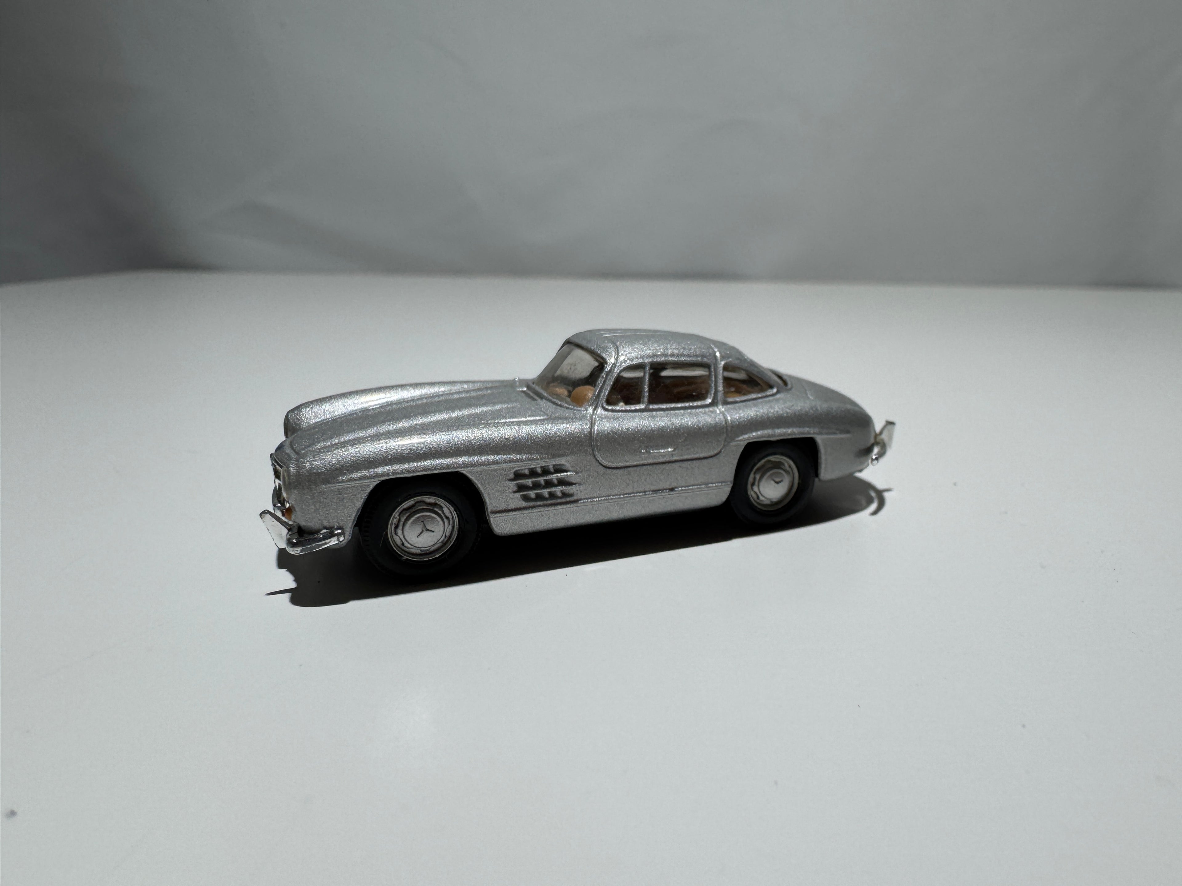 1:72 Schuco Mercedes-Benz 300 SL Coupe Silber #306