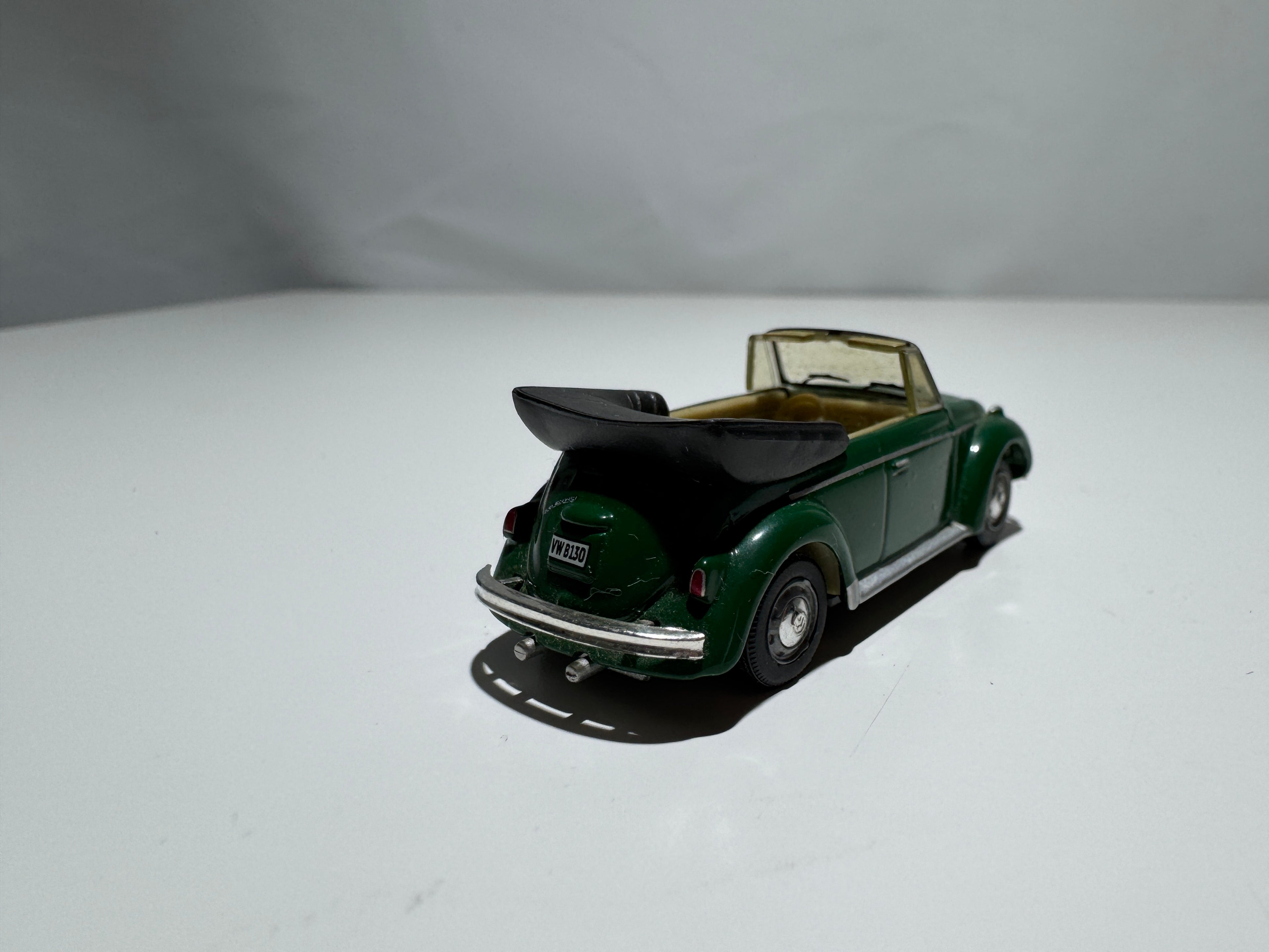 1:72 Schuco VW Volkswagen Käfer Cabrio 1961 Grün #310