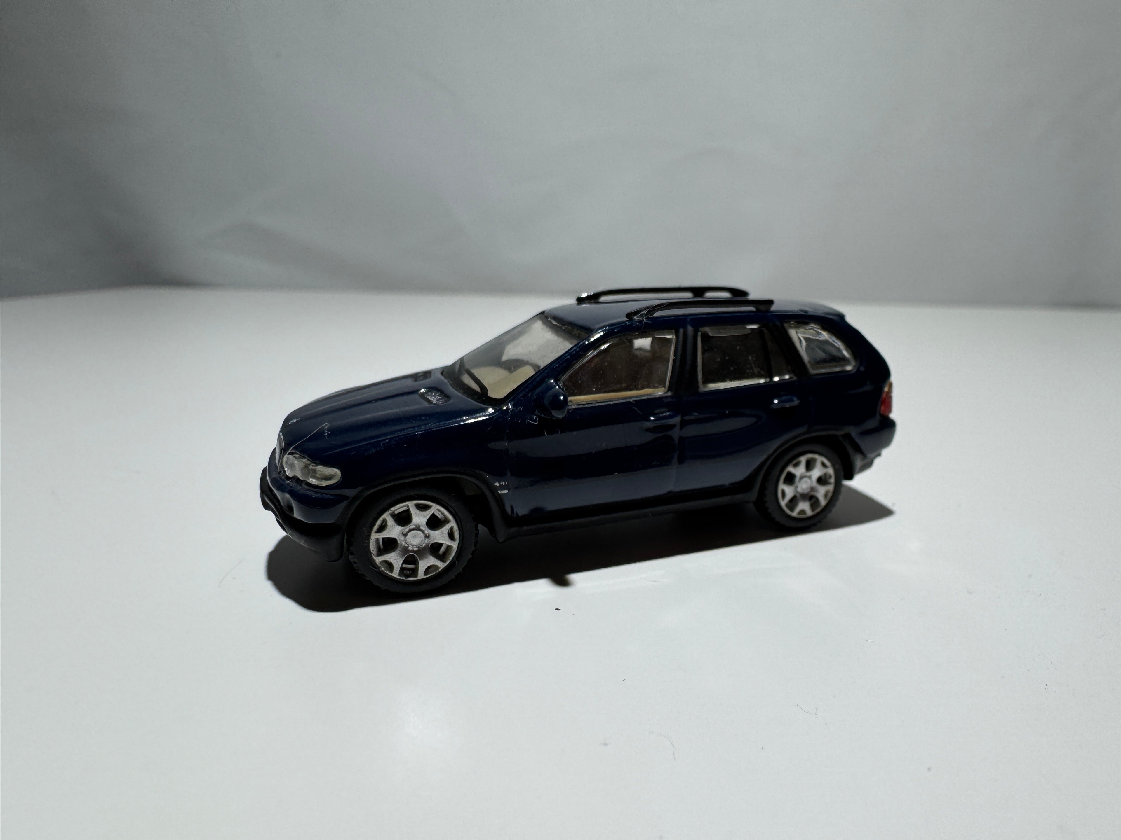 1:72 Hongwell BMW X5 E53 Blau #303