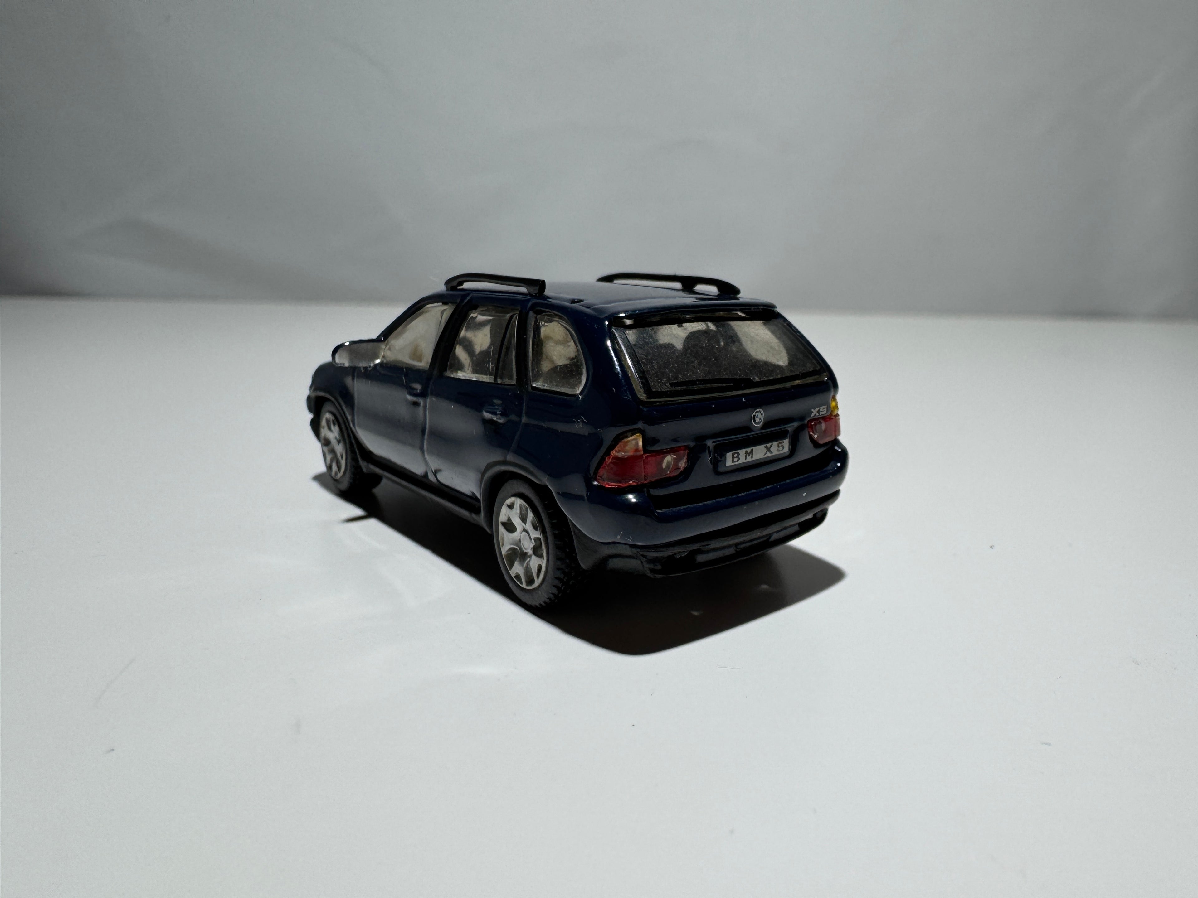 1:72 Hongwell BMW X5 E53 Blau #303
