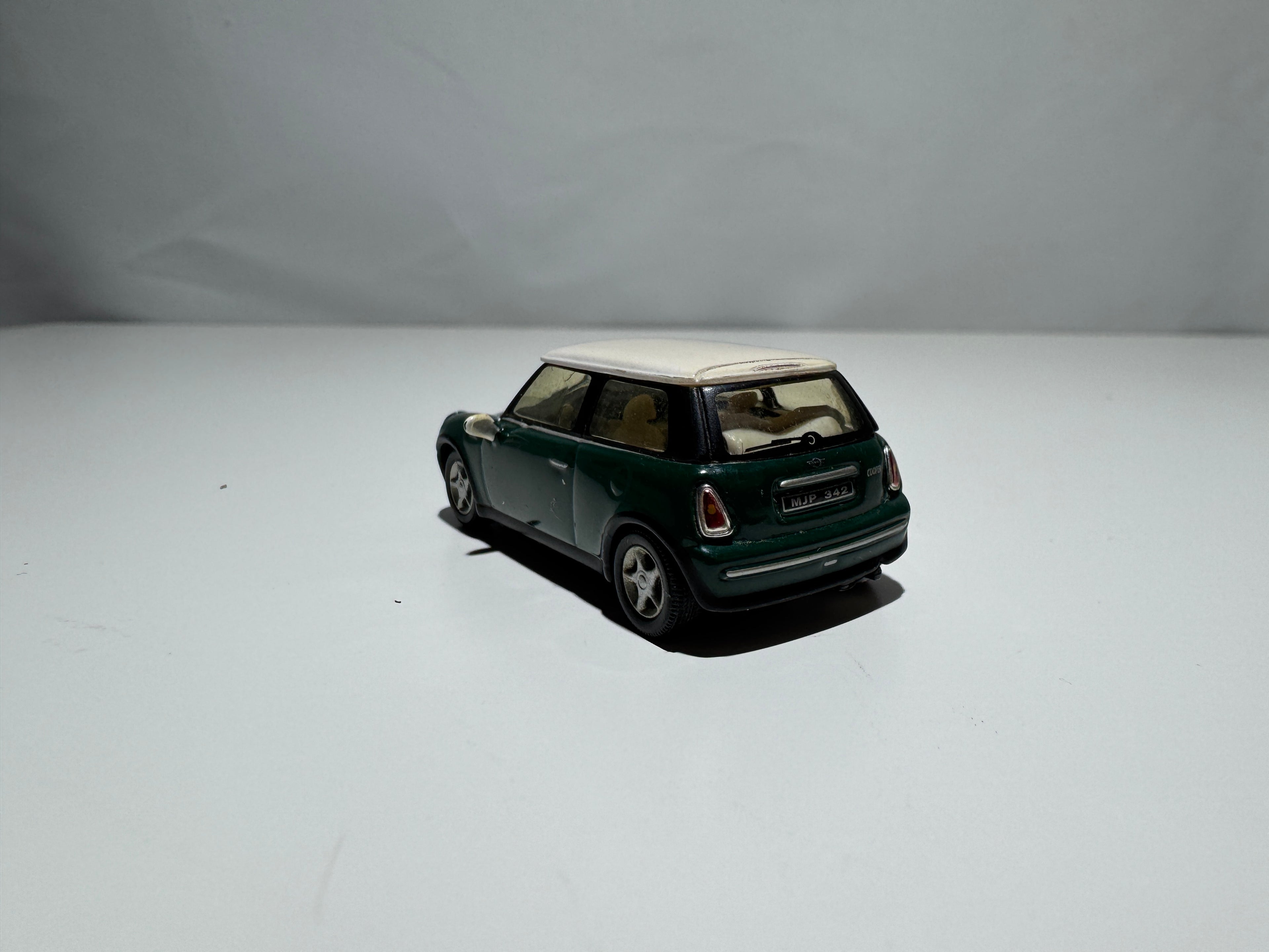 1:72 Hongwell Mini Cooper R53 Grün #297