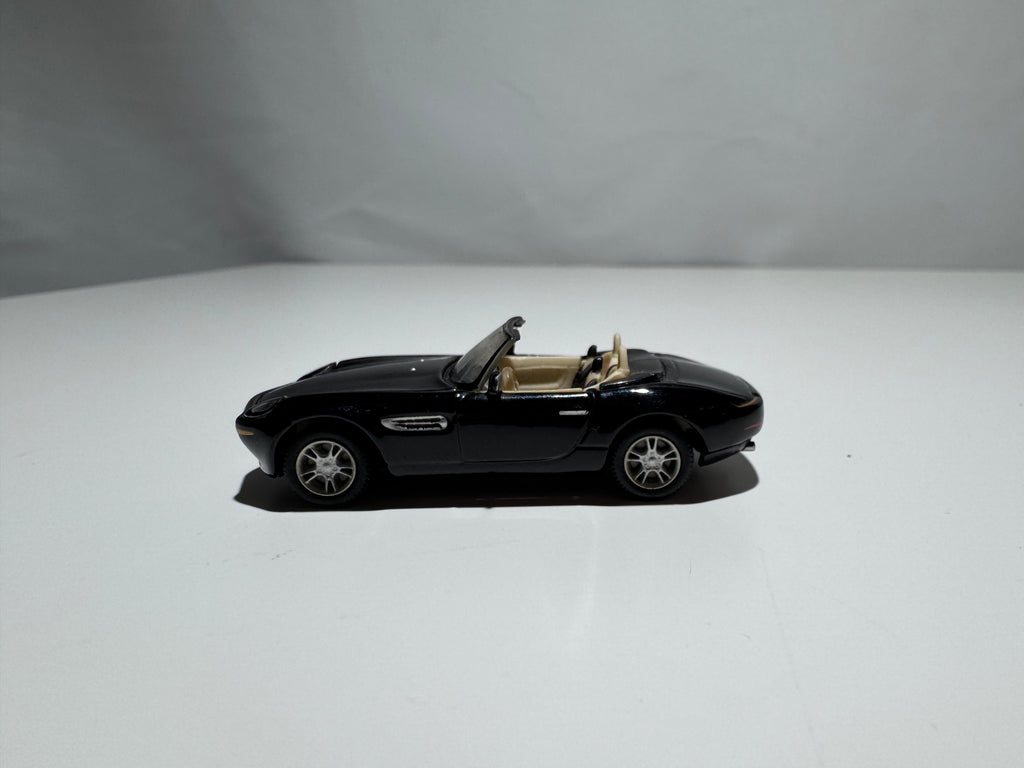 1:72 Hongwell BMW Z8 Schwarz #301